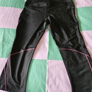 New Balance Lightning Dry Capris NWT